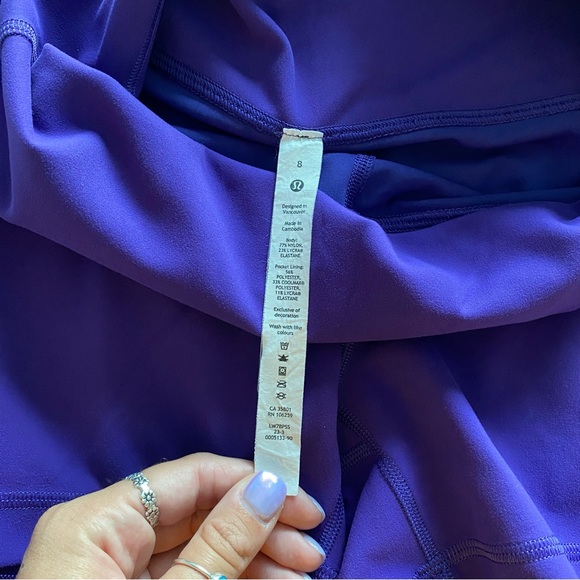 Lululemon Wunder Train Shorts - Picture 4 of 5